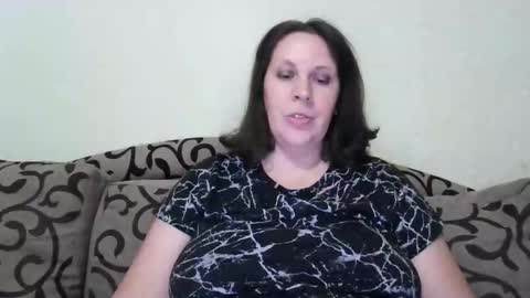 Snapshot of black__bird chatting on December 2024 03:18:02 AM naughtyKate online show from December 2024 03:18:02 AM
