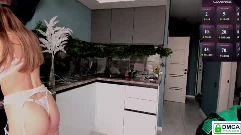 Mia and Rick online show from May 2026 06:18:01 AM