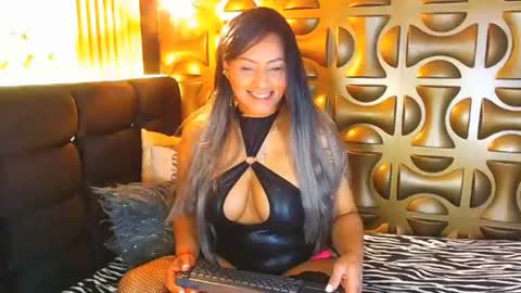 Snapshot of black_ambar chatting on July 2026 02:26:02 AM Ambar online show from July 2026 02:26:02 AM