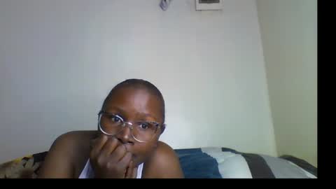 Snapshot of black_amor chatting on June 2026 08:35:01 AM black_amor online show from June 2026 08:35:01 AM