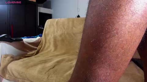 Snapshot of black_diamond_t chatting on October 2025 11:41:02 AM Black Diamond online show from October 2025 11:41:02 AM