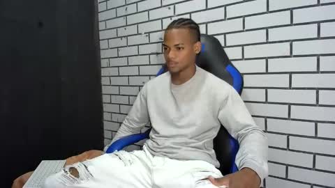 tu morenito online show from April 2026 02:45:02 PM