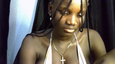 Snapshot of black_ebonyqueen chatting on September 2025 08:32:02 PM Esthy online show from September 2025 08:32:02 PM