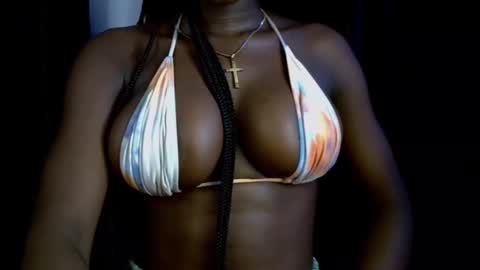 Snapshot of black_ebonyqueen chatting on September 2025 08:44:01 PM Esthy online show from September 2025 08:44:01 PM
