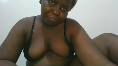 Snapshot of black_goddess200 chatting on February 2025 04:47:01 PM black_goddess200 online show from February 2025 04:47:01 PM