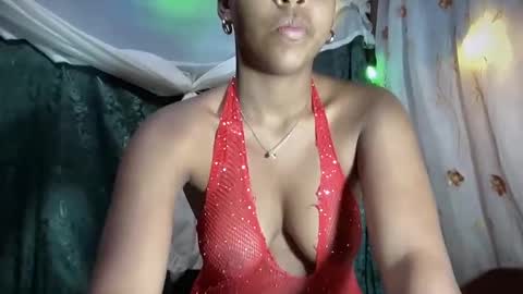 MORENITA ISA online show from February 2025 12:30:01 AM