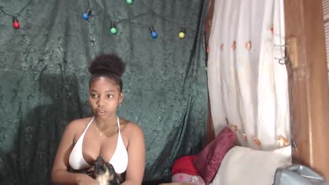 MORENITA ISA online show from March 2025 02:39:02 AM