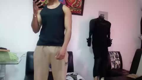 black_hot26 online show from October 2025 01:53:01 PM