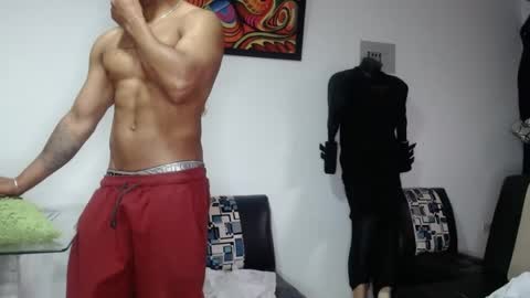 black_hot26 online show from October 2025 03:13:01 PM