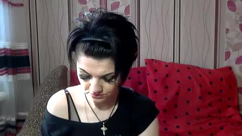 Snapshot of black_hot_01 chatting on January 2025 10:17:01 AM black_hot_01 online show from January 2025 10:17:01 AM