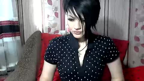 Snapshot of black_hot_01 chatting on February 2025 06:20:02 AM black_hot_01 online show from February 2025 06:20:02 AM