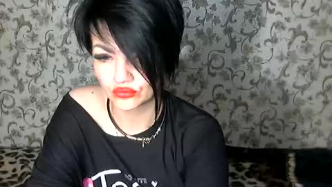 Snapshot of black_hot_01 chatting on September 2025 10:10:02 PM black_hot_01 online show from September 2025 10:10:02 PM