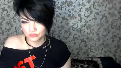 Snapshot of black_hot_01 chatting on November 2025 06:47:01 AM black_hot_01 online show from November 2025 06:47:01 AM