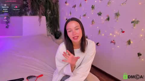 Jenny online show from April 2026 12:20:01 PM