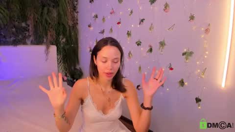 Jenny online show from May 2026 08:44:02 AM