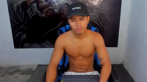 black johnsonn online show from December 2024 01:13:02 PM