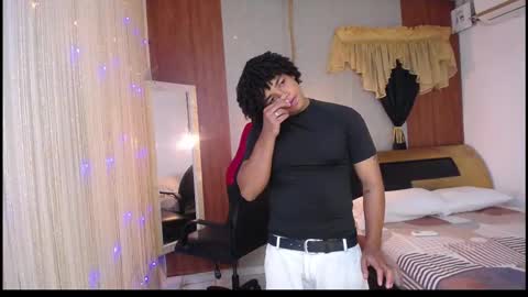 black_king_241 online show from February 2026 03:55:02 AM