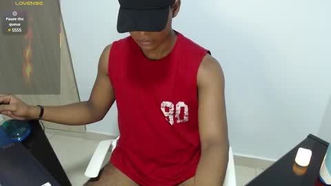 Snapshot of black_penis22 chatting on February 2025 03:18:01 AM black_penis22 online show from February 2025 03:18:01 AM