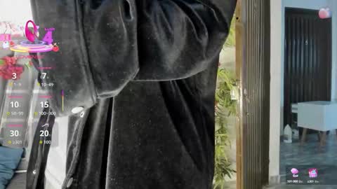 B L A C K  R O S E  online show from October 2025 11:22:02 AM