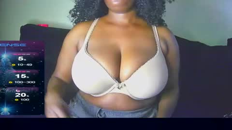 black_sexyfish online show from December 2024 01:21:01 PM