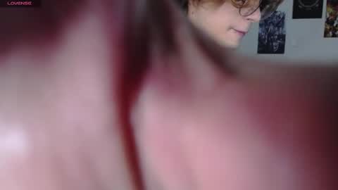 Snapshot of black_skull22 chatting on February 2025 05:16:02 PM Bryan online show from February 2025 05:16:02 PM