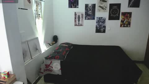 Snapshot of black_skull22 chatting on March 2025 01:28:01 AM Bryan online show from March 2025 01:28:01 AM