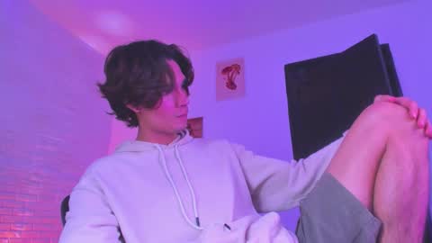 Snapshot of black_skull22 chatting on September 2025 09:16:02 PM Bryan online show from September 2025 09:16:02 PM