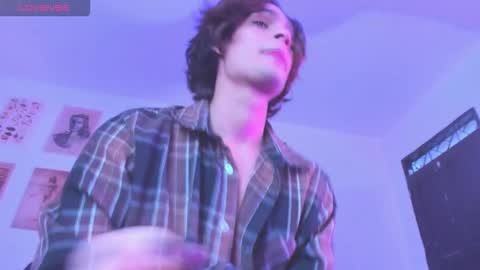 Snapshot of black_skull22 chatting on November 2025 07:15:01 PM Bryan online show from November 2025 07:15:01 PM