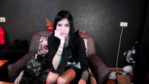 Kristin online show from December 2024 03:59:02 PM