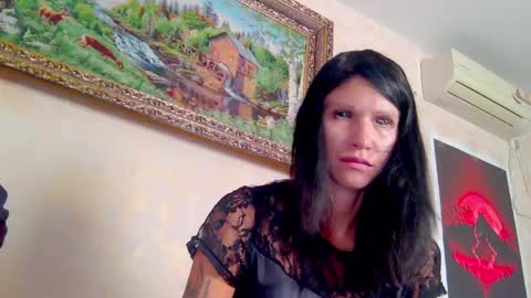 Kristin online show from October 2025 12:13:02 PM