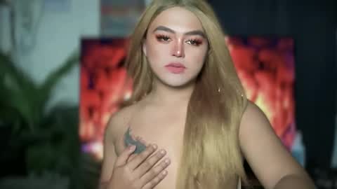 blackbarbiechantalxvx online show from February 2025 01:30:01 PM