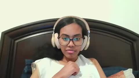 Snapshot of blackbarbieinthecity chatting on March 2026 04:01:02 AM blackbarbieinthecity online show from March 2026 04:01:02 AM