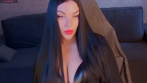 blackberry_star online show from May 2026 07:35:02 AM