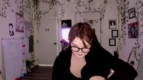 Snapshot of blackberryfizz chatting on March 2026 11:30:02 PM Ella online show from March 2026 11:30:02 PM