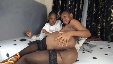 Snapshot of blackchully45 chatting on November 2025 01:38:01 AM Aysher online show from November 2025 01:38:01 AM