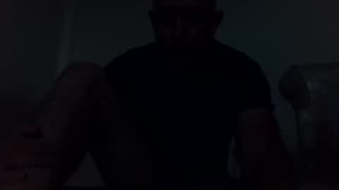 blackdog71 online show from November 2025 09:50:01 PM