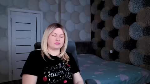 blackeyes11 online show from February 2025 05:58:01 AM