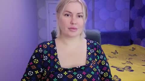 blackeyes11 online show from March 2026 01:33:02 AM