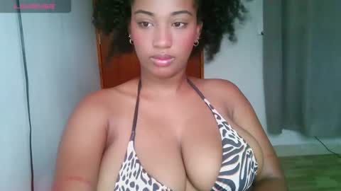 Shophie White online show from August 2026 02:08:01 PM
