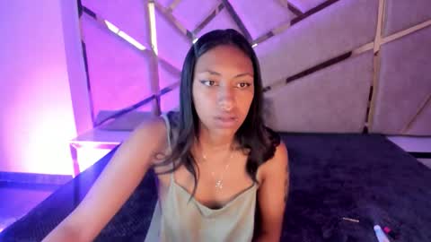 Snapshot of blackk_rosee_ chatting on September 2025 11:43:01 AM Rosse online show from September 2025 11:43:01 AM