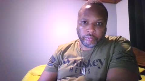 Snapshot of blacklamark chatting on September 2025 08:14:02 AM blacklamark online show from September 2025 08:14:02 AM