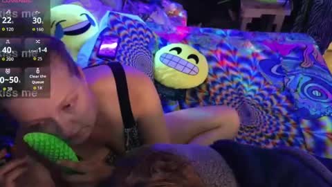 blacklightparty69 online show from June 2026 01:11:01 AM