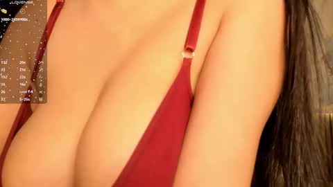 Karina online show from November 2025 01:00:02 PM