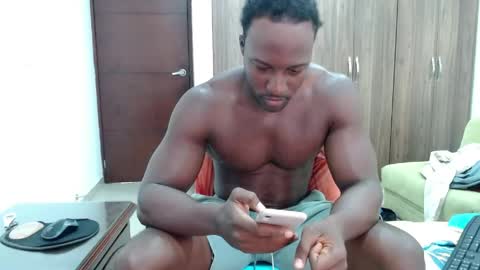 Twtter 1MikeBeckford            Onlyfns beckfordmike online show from June 2026 02:28:01 PM