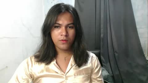 Ellez online show from September 2025 04:21:01 PM