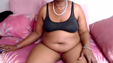 Snapshot of blackrose4ya chatting on December 2024 11:43:01 AM blackrose4ya online show from December 2024 11:43:01 AM