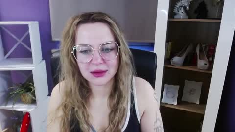 Snapshot of blackrosezoey chatting on March 2026 04:46:02 AM Z O E Y online show from March 2026 04:46:02 AM