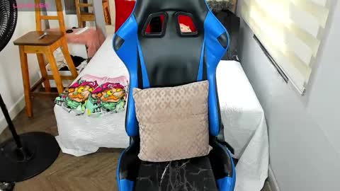 Snapshot of blacksex_boy chatting on November 2025 04:06:01 PM Marlon online show from November 2025 04:06:01 PM