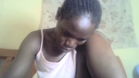 Snapshot of blacksexygal chatting on February 2025 01:32:01 PM SARAH online show from February 2025 01:32:01 PM