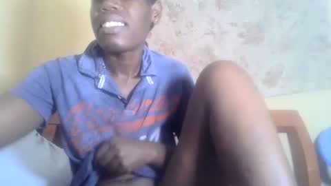 Snapshot of blacksexygal chatting on February 2025 08:17:02 AM SARAH online show from February 2025 08:17:02 AM